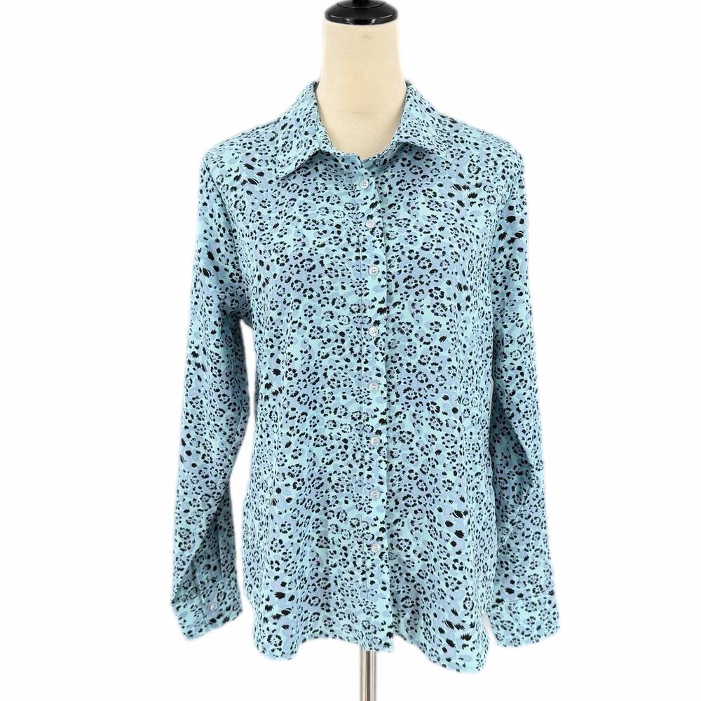 The Shirt Rochelle Behrens Blue Black Leopard Animal Button Up Chic Blouse Top